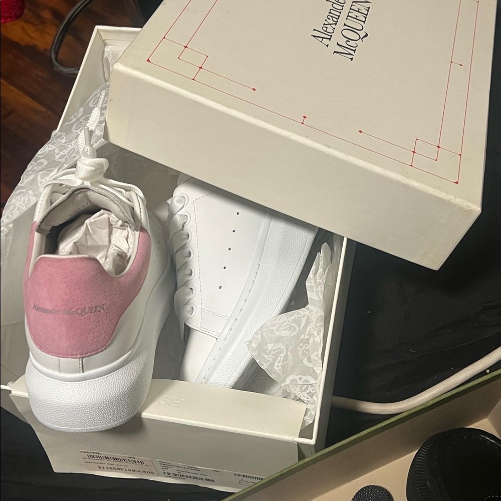 pink & white Alexander McQueens 🤍💕 size 36